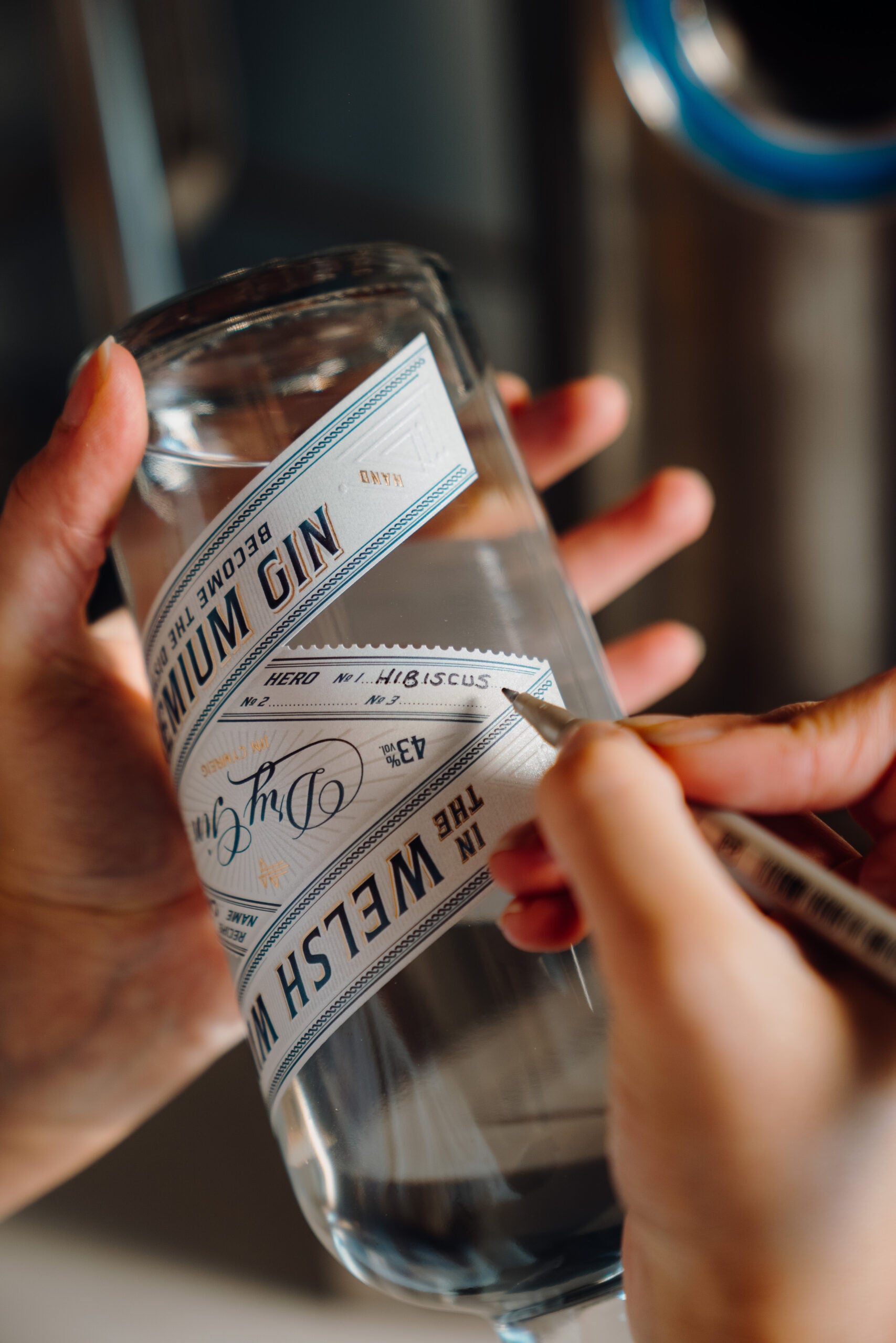 Tailoring a gin online with In the Welsh Wind
